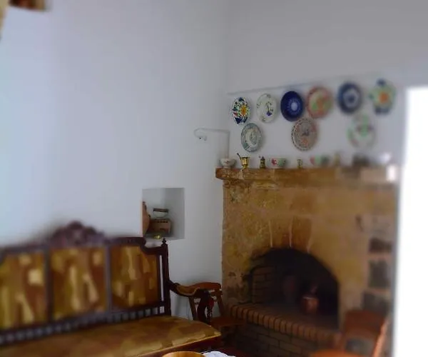 The Priest's Traditional House Casa vacanze Kalithies