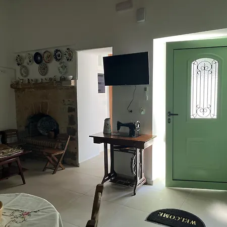 The Priest's Traditional House * Kalithies