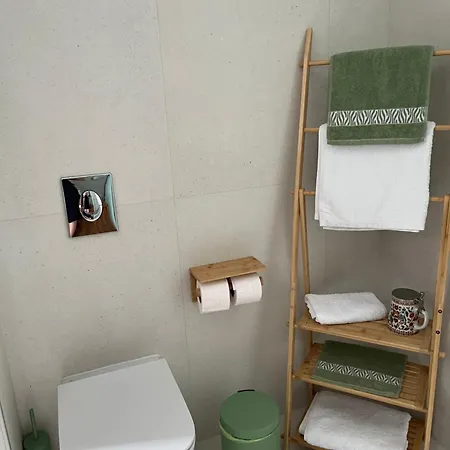 The Priest's Traditional House Hébergement de vacances Kalithies