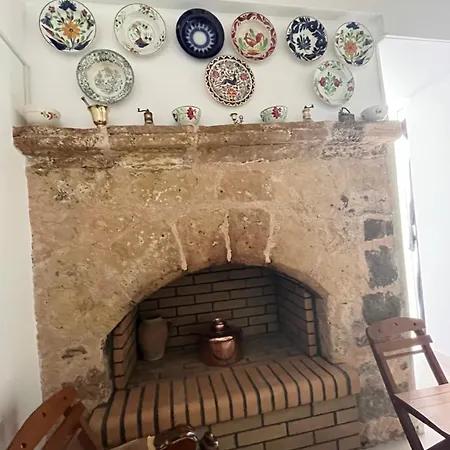 Holiday home The Priest's Traditional House *